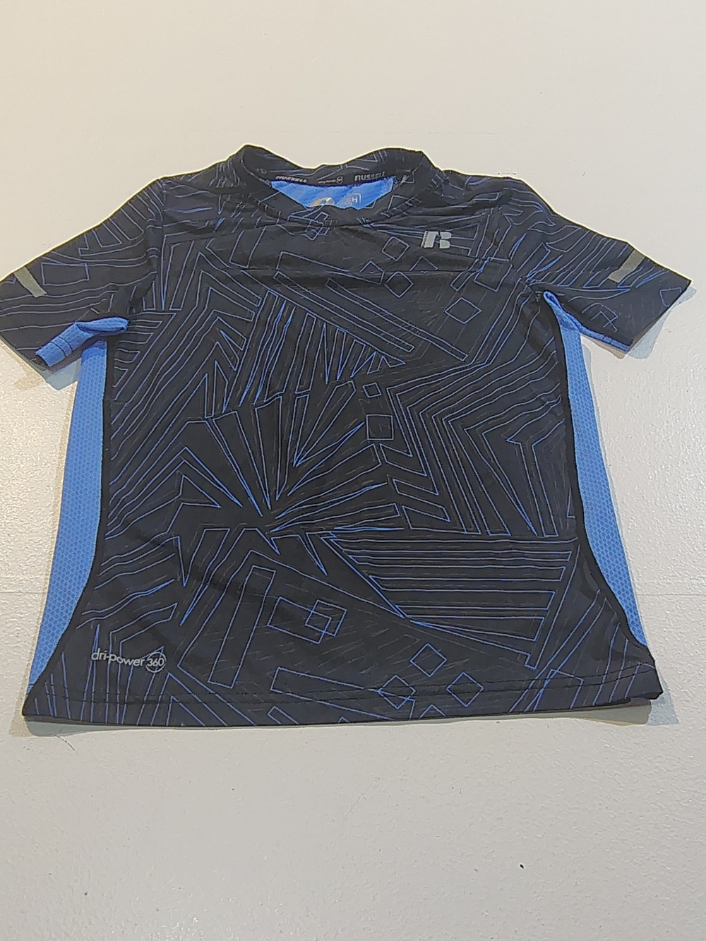 Russell Athletic boy's navy & blue Dri-Power 360 athletic shirt Size S(6-7